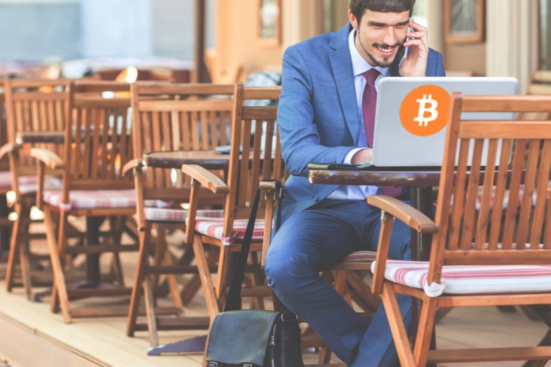 shutterstock_1010272258 smart contract